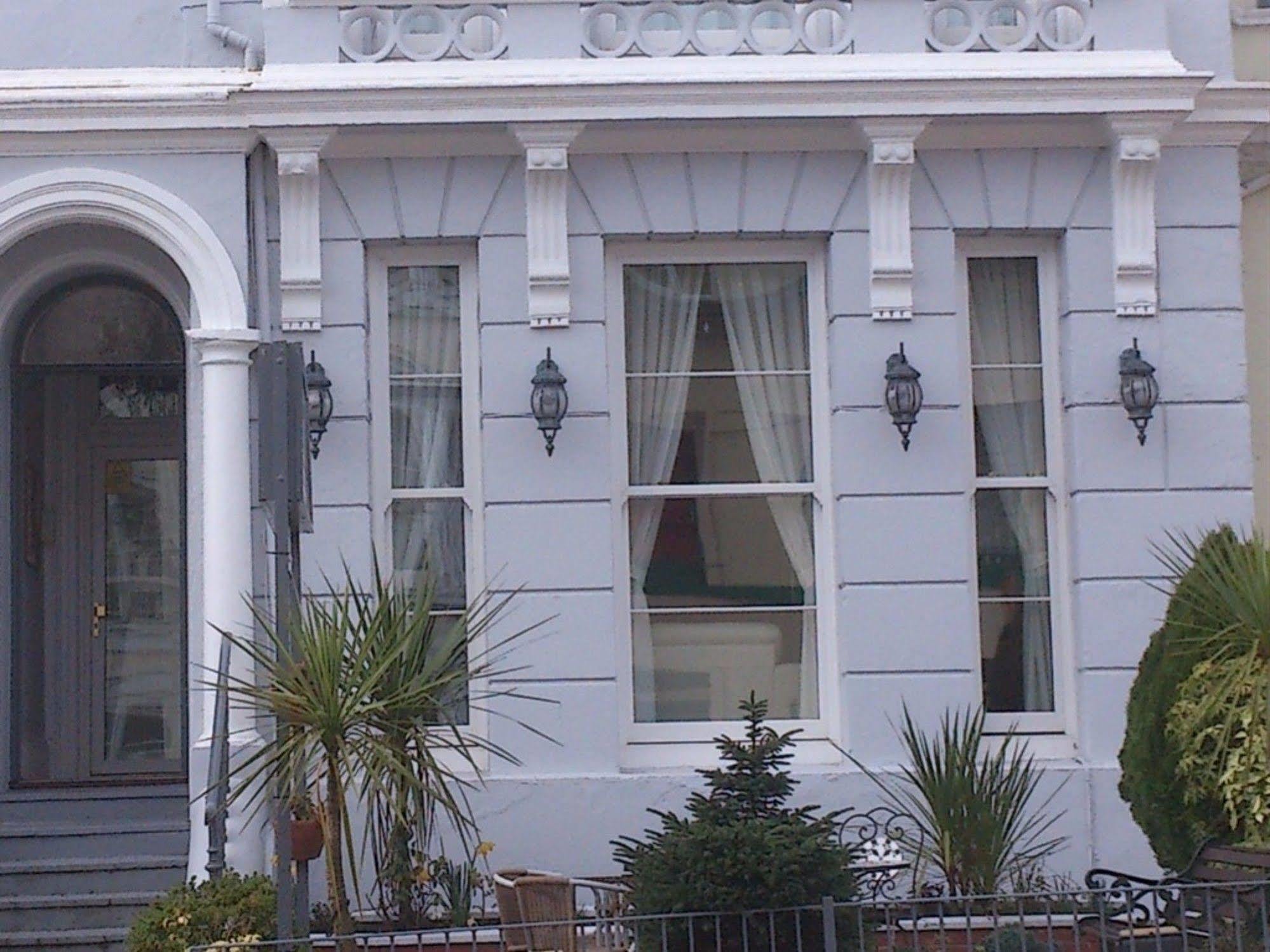 Trelawney Hotel - Guest House Torquay Extérieur photo